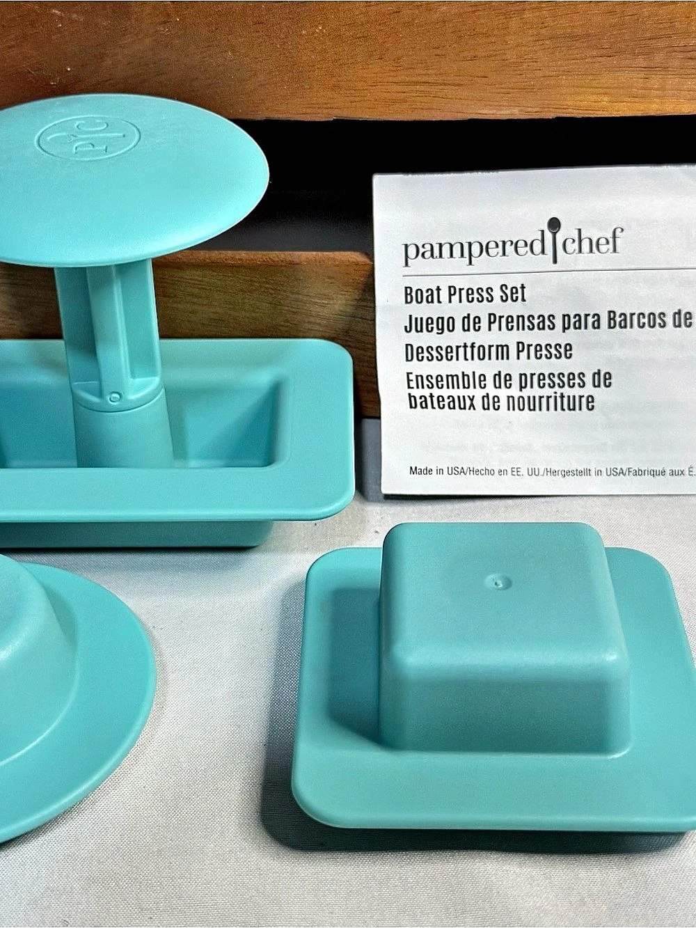 Pampered Chef Boat Press Set Kitchen Tool Set Interchangeable Handle NWOT